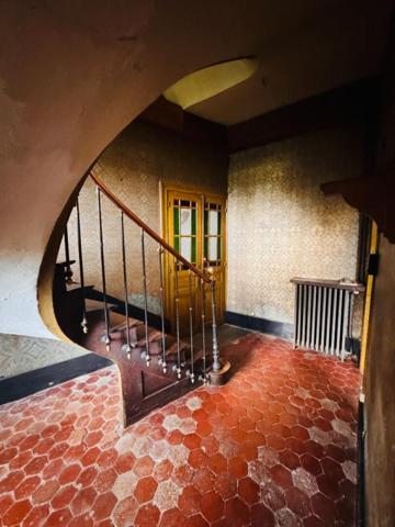 Grande maison familiale dans le centre de Prémery