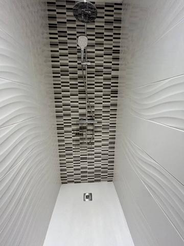 Alleins , comme un LOFT , jardin, grand garage - remise proche Golf Pont Royal