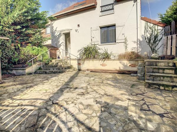 Ballainvilliers (91160) Maison avec piscine