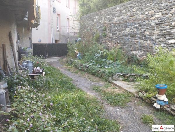 Maison à SAINT-ETIENNE-VALLEE-FRANCAISE, 48330 - 3 pièces 61m²