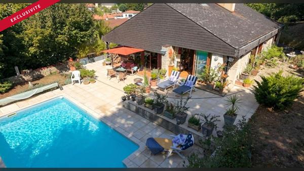 Maison d'architecte avec piscine
