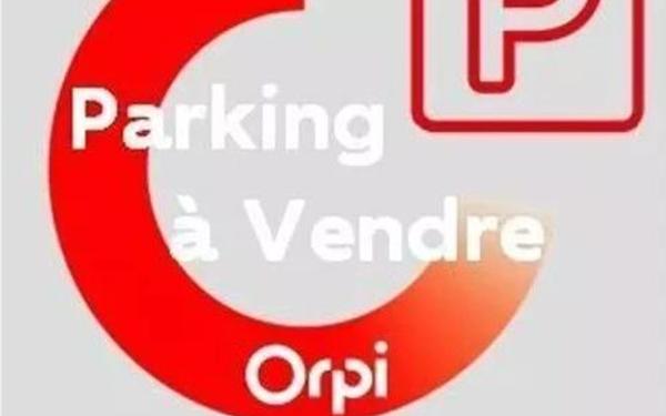 Stationnement à vendre    Saint-Pierre