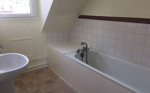 Appartement à louer    2 pièces • 48,46 m2 Senlis