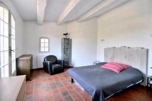 A vendre en exclusivité Nestenn Saint-Victoret ? Maison de charme de 167 m² avec garage de 47 m² ? Bouc-Bel-Air