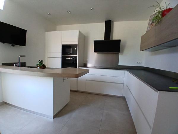 Maison de caractère rénovée 140 m² . Coup de coeur assuré !