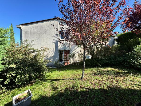 A vendre, à 5 minutes de PERIGUEUX  (24000), très jolie Maison type 4 avec jardin et garage