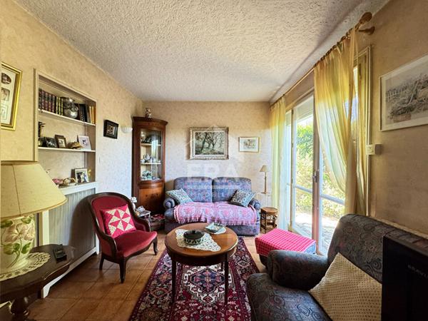 A vendre, à 5 minutes de PERIGUEUX  (24000), très jolie Maison type 4 avec jardin et garage