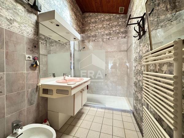 A vendre, à 5 minutes de PERIGUEUX  (24000), très jolie Maison type 4 avec jardin et garage