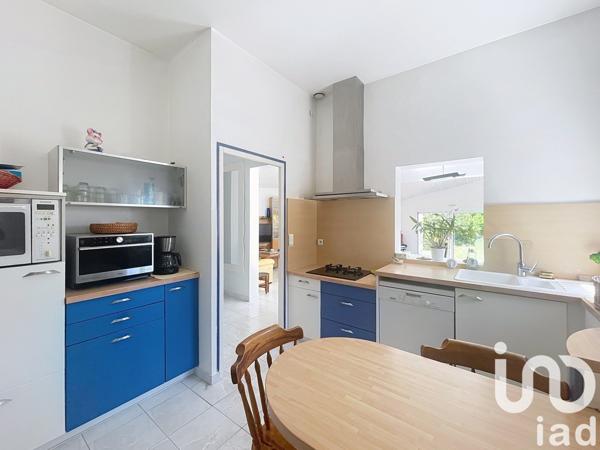 Maison 6 pièces de 155 m² à Dompierre-sur-Mer (17139)