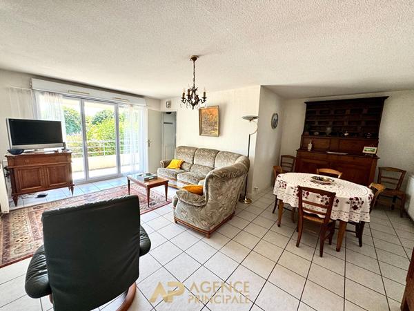 Appartement - T3 - 68 m2 - La Rochelle - Secteur les Minimes (Lac de la Sole) 345 000 € **  - Référence  AMJH681D6