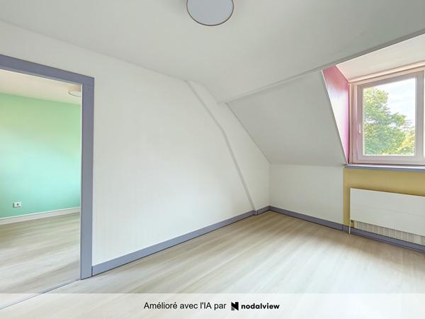 Appartement 2 pièces dernier étage meublé proche Thermes 25,46 m² Aix-les-Bains
