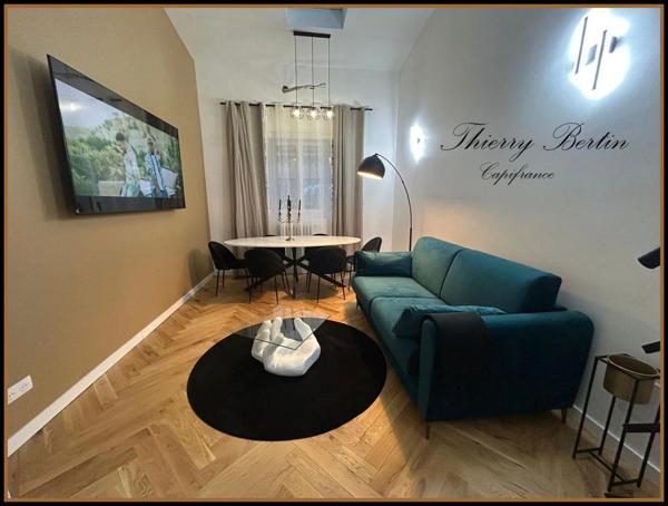 Appartement / Loft à vendre 2 pièces NICE (06)