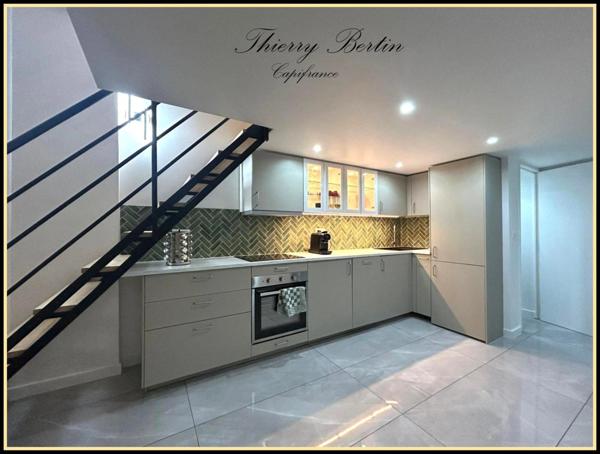 Appartement / Loft à vendre 2 pièces NICE (06)