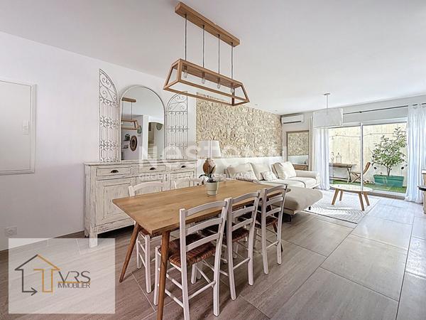 MAISON DE VILLAGE DE 124 M2 RENOVÉE AVEC PATIO