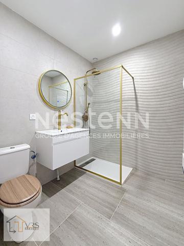 MAISON DE VILLAGE DE 124 M2 RENOVÉE AVEC PATIO