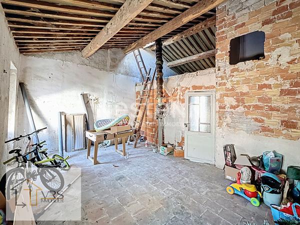 MAISON DE VILLAGE DE 124 M2 RENOVÉE AVEC PATIO