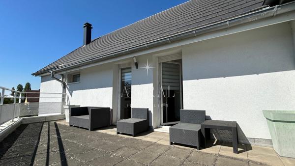 Maison 5 chambres avec jardin et garage - Ensisheim 340 000 €