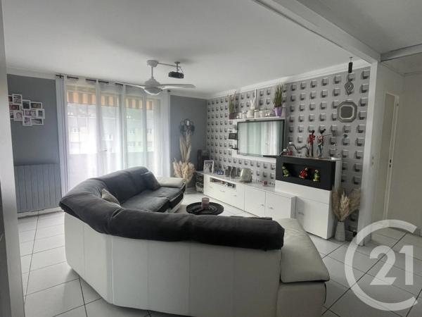 Appartement T3 à vendre  3 pièces - 66,43 m 2   ST MARTIN D HERES  - 38
