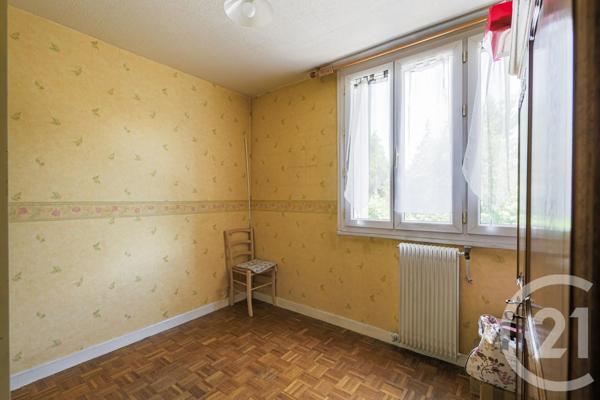 Appartement T3 à vendre  3 pièces - 66,43 m 2   ST MARTIN D HERES  - 38
