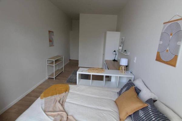 Appartement 1 pièce - 44000 Nantes -  VIARME