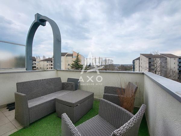 Fontaine les Dijon : Grand type 2 balcon stationnement piscine