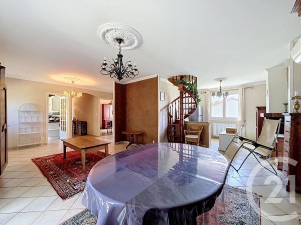 Maison à vendre  5 pièces - 140 m 2   COURNON D AUVERGNE  - 63