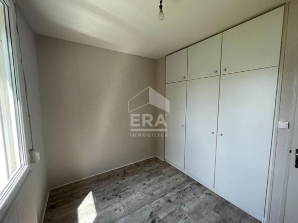 À CHAUNY , LUMINEUX ET SPACIEUX APPARTEMENT T3