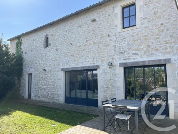 Maison à vendre  8 pièces - 209,88 m2 STE MARIE DE RE - 17
