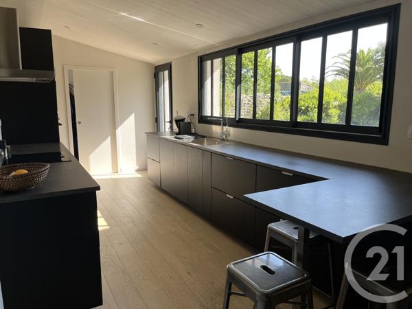 Maison à vendre  8 pièces - 209,88 m2 STE MARIE DE RE - 17