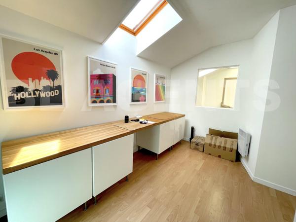 loft/atelier/surface 5 pièce(s) 96 m2