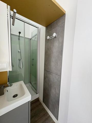 Studio (toutes charges incluses) - BAS DU CENTRE VILLE Poitiers (86000)