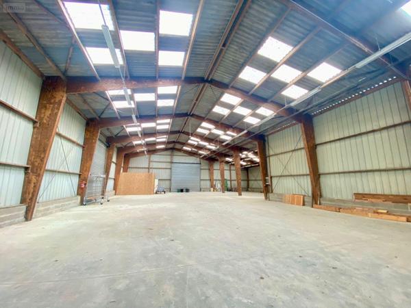 Entrepôt à louer à Le Mans dans la Sarthe (72000), ref : 72122-1404