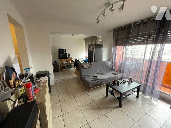 Investissement type 2 avec garage vendu loué,  avenue de la TIMONE 13010