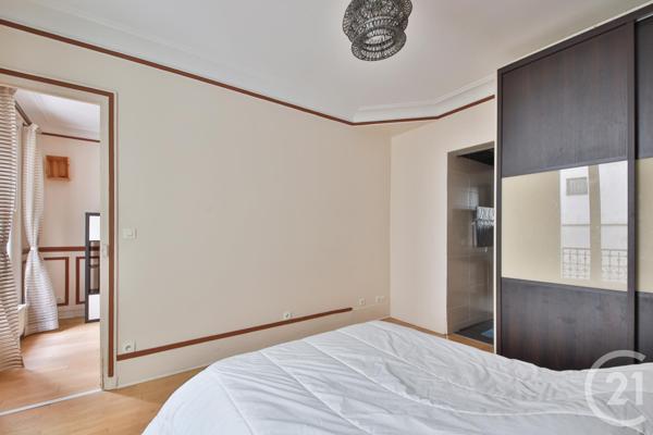 Appartement F2 à vendre  2 pièces - 42,98 m2 PARIS - 75014