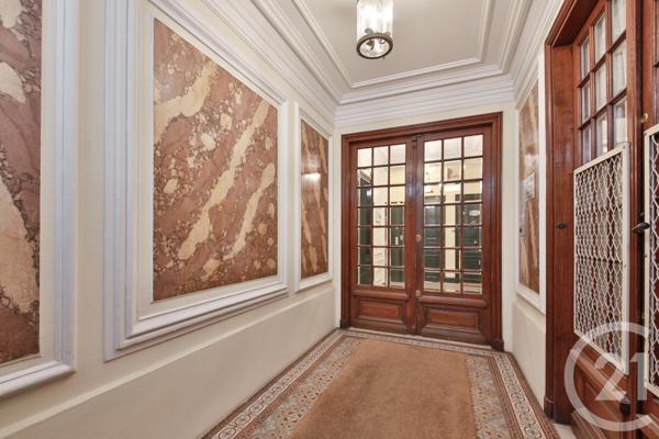 Appartement F2 à vendre  2 pièces - 42,98 m2 PARIS - 75014