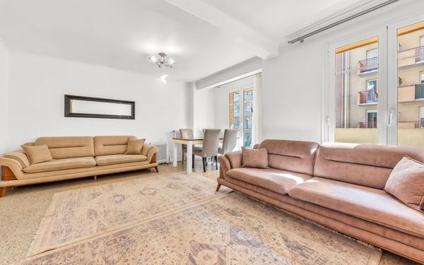 Appartement à vendre    3 pièces • 68 m2 Nice