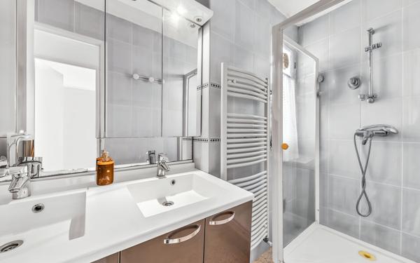 Appartement à vendre    3 pièces • 68 m2 Nice