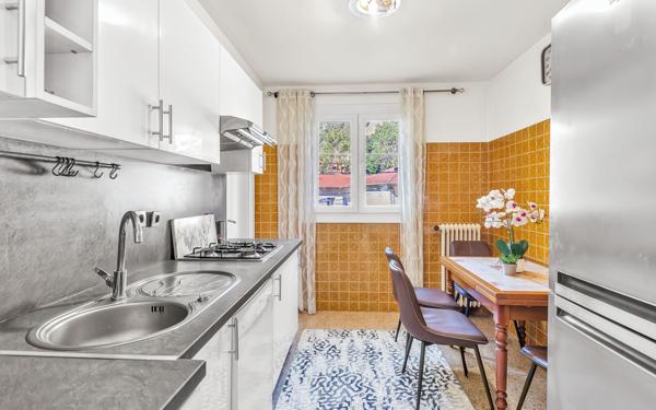 Appartement à vendre    3 pièces • 68 m2 Nice
