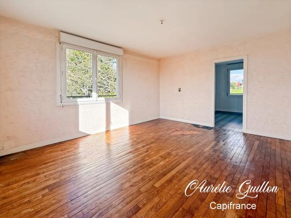 Maison surélevée sur sous-sol avec terrain de 3200 m2 Ploërmel