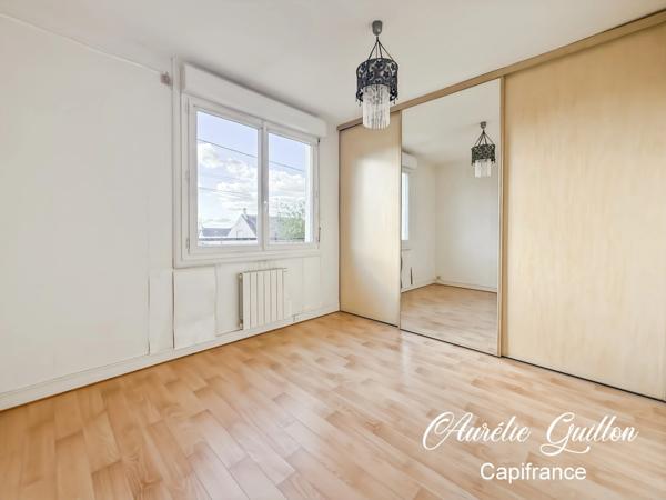 Maison surélevée sur sous-sol avec terrain de 3200 m2 Ploërmel