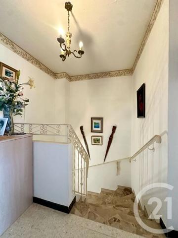 Maison à vendre  6 pièces - 135 m 2   SIX FOURS LES PLAGES  - 83