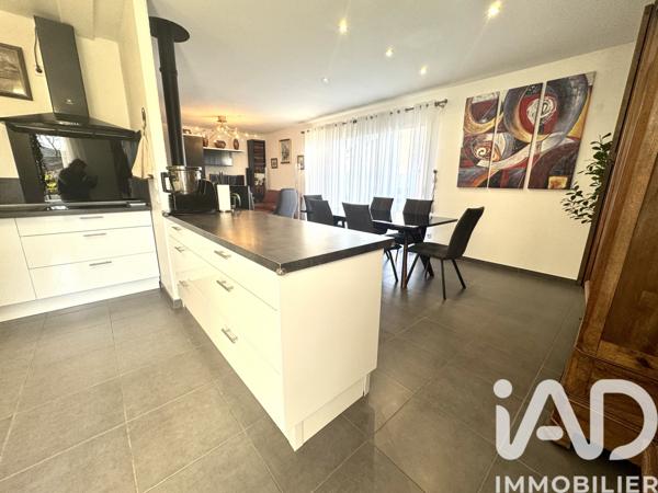 Maison à vendre 5 pièces 113 m² Saint-Maximin-la-Sainte-Baume