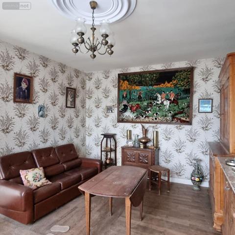 Maison à vendre à Saint-Loup-du-Gast en Mayenne (53300), ref : 12725/540