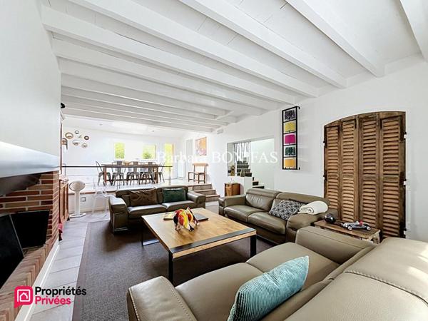 Maison Bessieres 5 pièce(s) 184 m2
