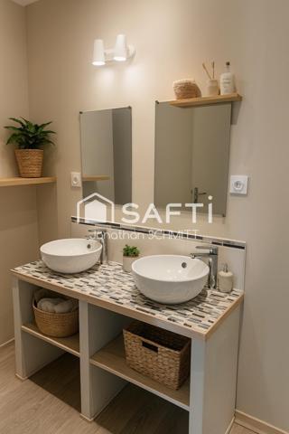 Maison rénovée au calme dans le cœur de Maquens