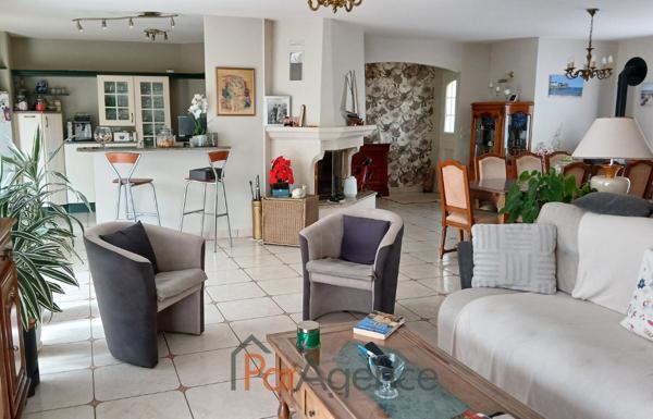 MAISON VUE SUR LAC 4PP 143 M2