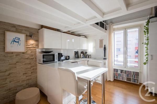 Appartement F2 à vendre  2 pièces - 24,52 m 2   NICE  - 06
