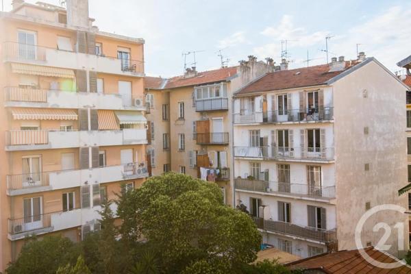 Appartement F2 à vendre  2 pièces - 24,52 m 2   NICE  - 06