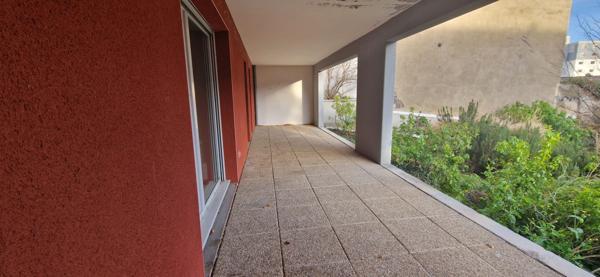Appartement avec terrasse