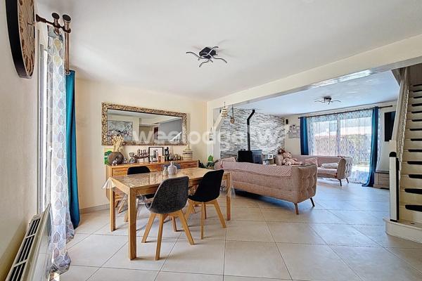 Maison à vendre 5 pièces de 89,6 m² Autres biens de l'agent